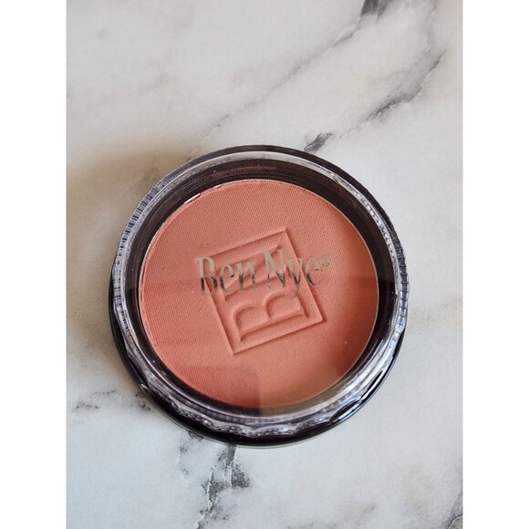 Ben Nye Powder Blush DRK-72 Fresh Coral 3.5g - Picture 1 of 4